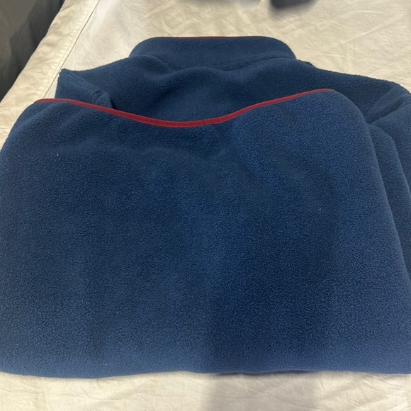 Patagonia Gray and Red Lightweight Shirt Jacket - Picture 12 of 13